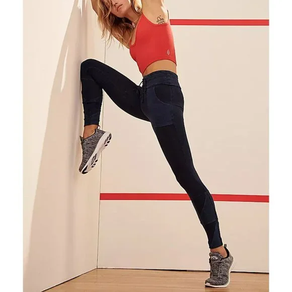 🎉LAST CHANCE🎉 FP MOVEMENT Kyoto Leggings / Navy - Picture 7 of 8